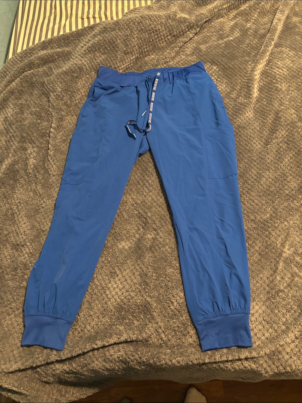 Womens size MP Medcouture Blue scrubs Pants